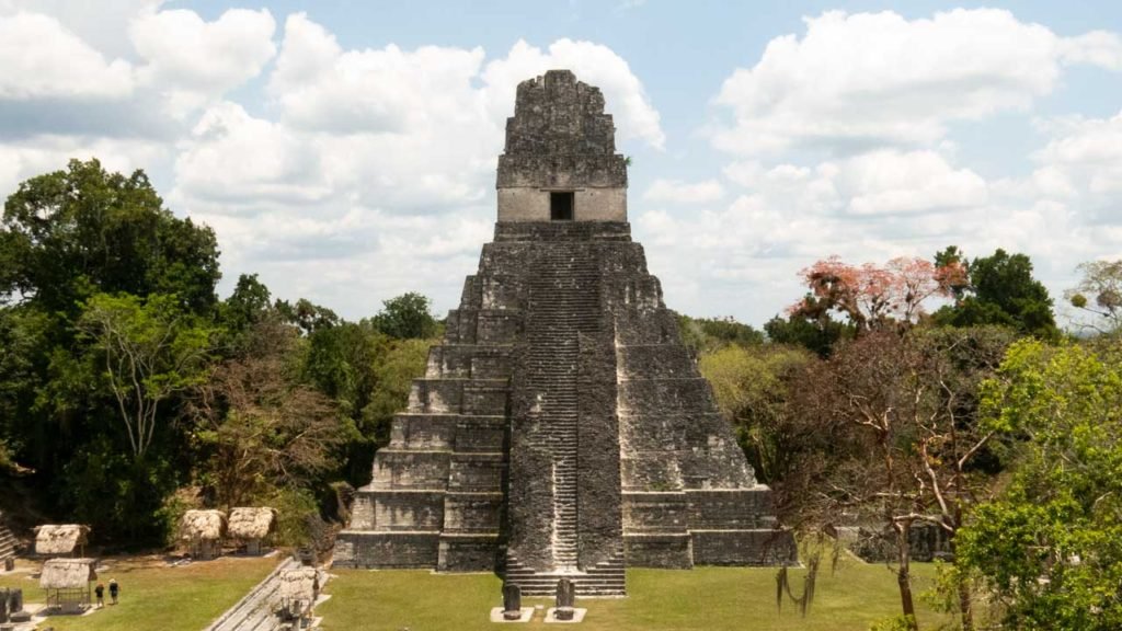 Tikal Virtual Field Trip - Los Maya